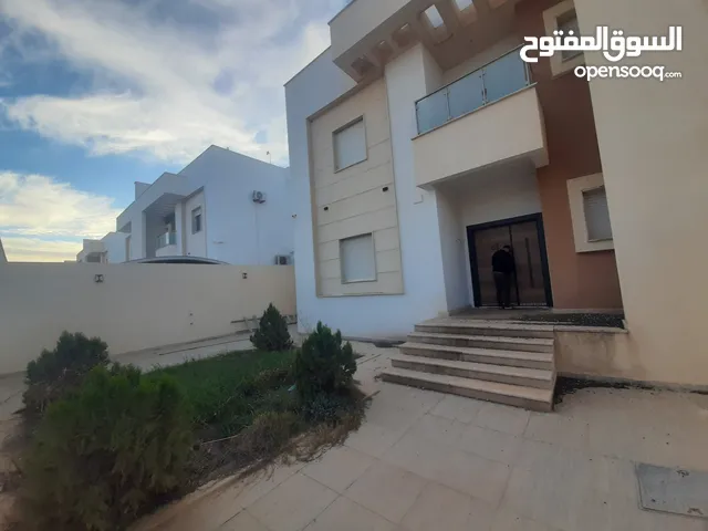 250 m2 4 Bedrooms Villa for Sale in Benghazi Al Hawary