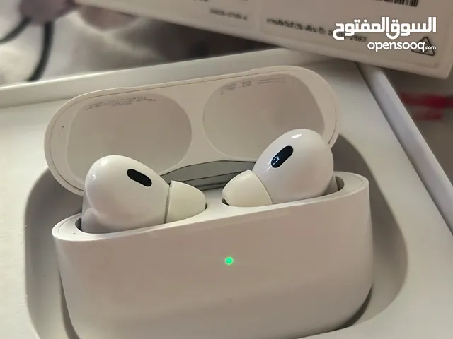 سماعة اير بود برو ماستر طبق الاصل مع البوكس الأصلي
