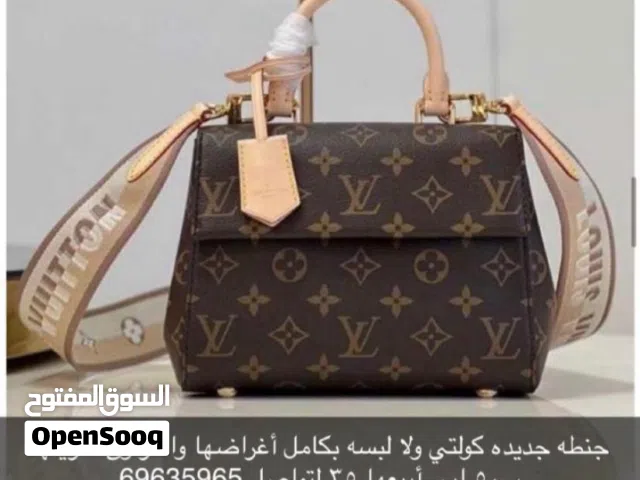 Hand Bags brown for sale  in Al Ahmadi