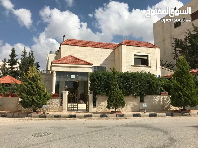 0 m2 3 Bedrooms Villa for Sale in Amman Jubaiha