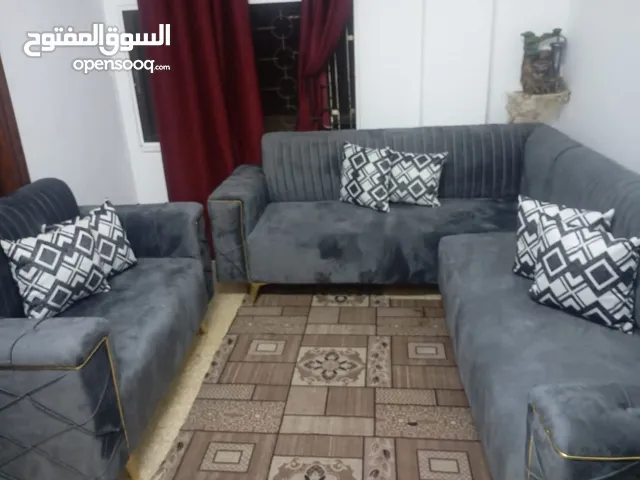 طقم كورنر تفصيل خشب سويد موجود بيت بس بعدو جديد مو مستعمل ابدا