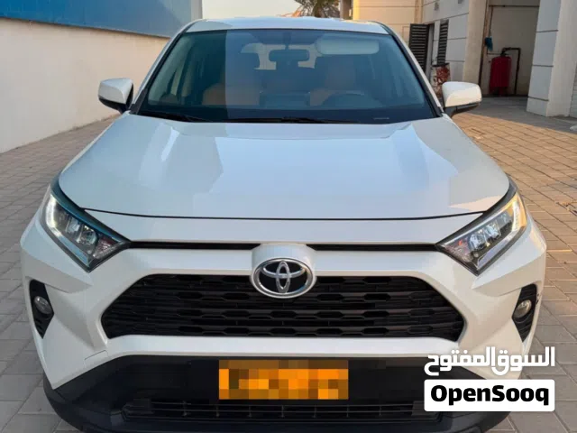 2019 تويوتا راف فور LE