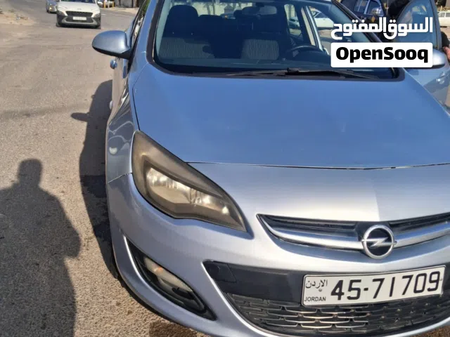 2018 Opel Astra Standard