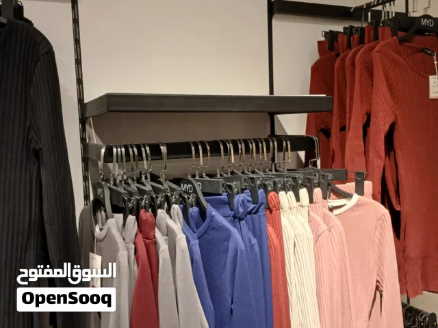 ديكور محل تركي شبه جديد للبيع