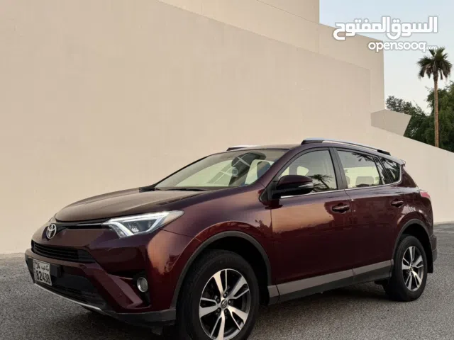 Used Toyota RAV 4 in Kuwait City