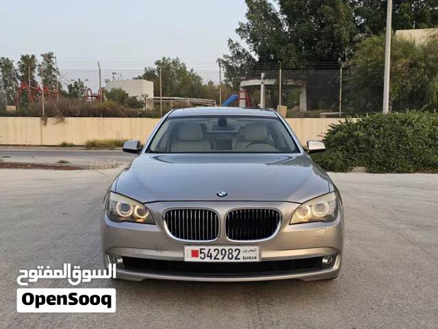 2010 بي ام دبليو الفئة 7 740
