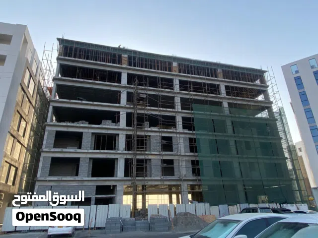 للبيع شقة بغرفتين في مشروع اسماء ريزدنس في بوشر مقابل عمان مول مع اقساط لمدة مائة شهرا بدون فوائد