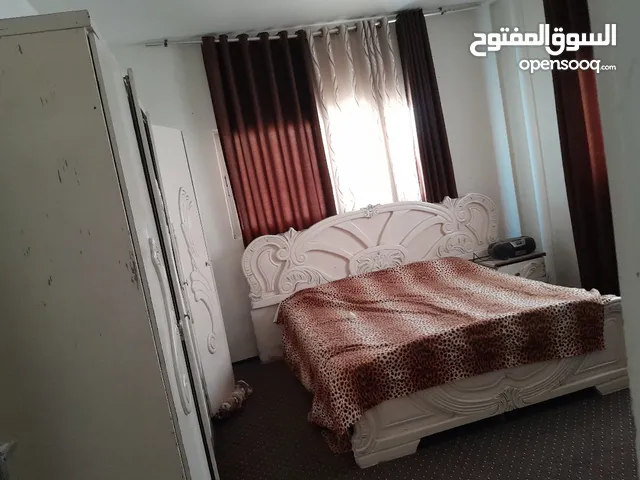 أثاث مستعمل بسعر حرق