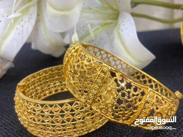 اكسسوارات اشكال مختلفه جداً واسعار بسيطه في متناول الجميع