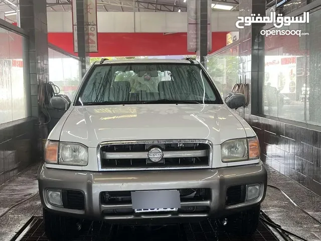 نيسان باثندر 2003