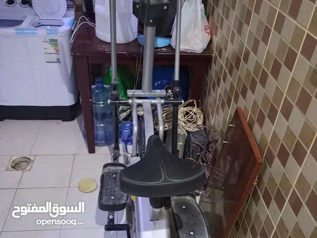 دراجه رياضيه بحاله جيده استعمال خفيف جدا