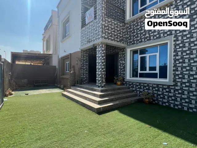300 m2 5 Bedrooms Villa for Rent in Muscat Al Maabilah