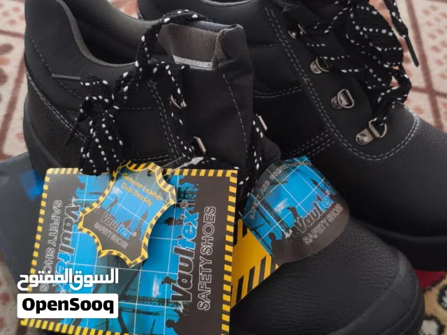 حذاء سيفتي للبيع