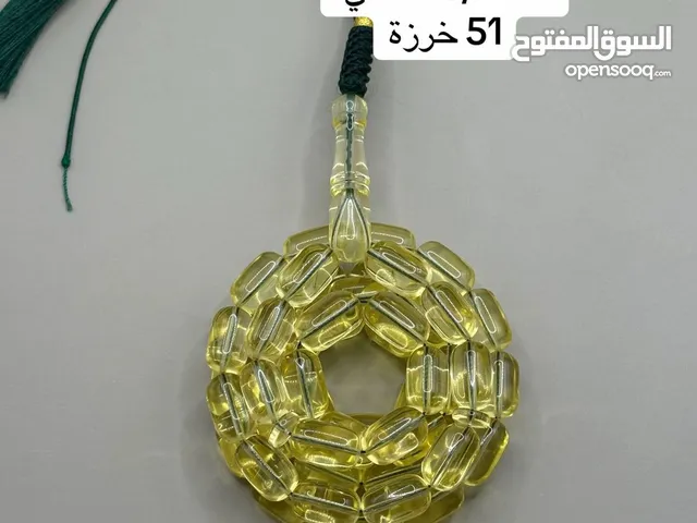 كهرب مائي 37قرام 51خرزه للعلم تم تغير الكركوشه للون الاحمر و الخيط نفس الشي