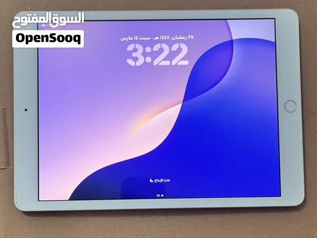 أيباد الجيل الثامن iPad 8 نظيف و 128GB