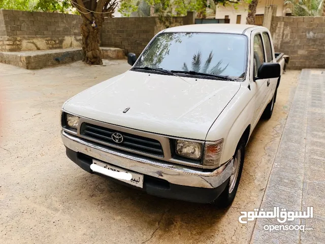Toyota Hilux 2001 in Tripoli