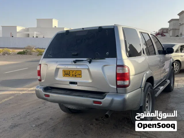 Used Nissan Pathfinder in Al Sharqiya