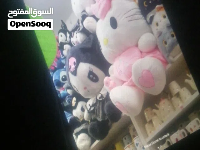 آيباد 9 من أبل 10.2 انش بسعة 64 جيجابايت بحالة ممتازة مع الكرتونة والشاحن