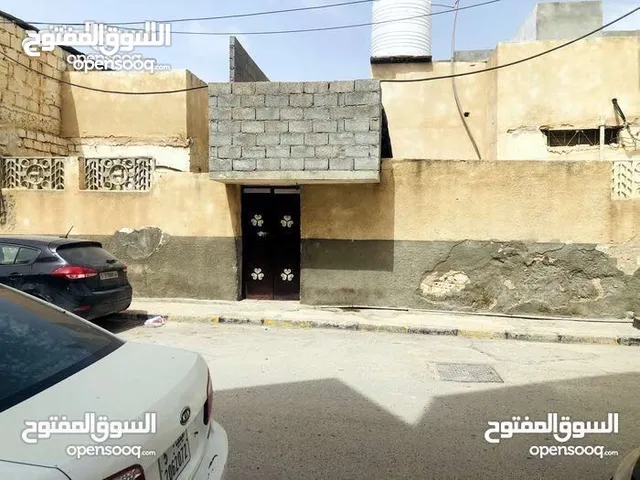 190 m2 3 Bedrooms Townhouse for Sale in Tripoli Al-Sabaa