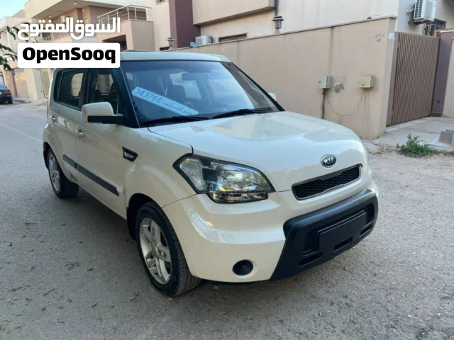 2010 كيا سول EX