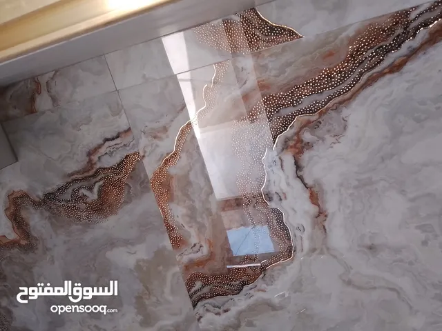 اسرميك والرخام