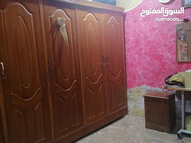 170 m2 3 Bedrooms Townhouse for Sale in Basra Baradi'yah