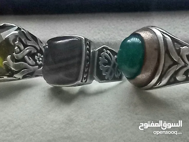 خاتم عدد 3  925  بسعر مغري