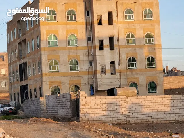 140 m2 4 Bedrooms Apartments for Rent in Sana'a Ma'rib Street