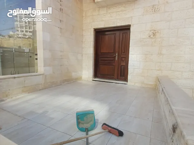 230 m2 4 Bedrooms Apartments for Rent in Amman Khalda