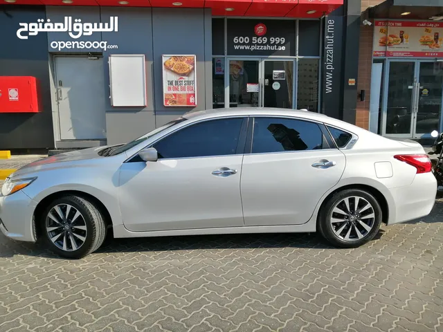 Used Nissan Altima in Dubai