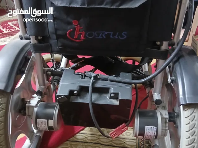 كرسي كهربائي متحرك