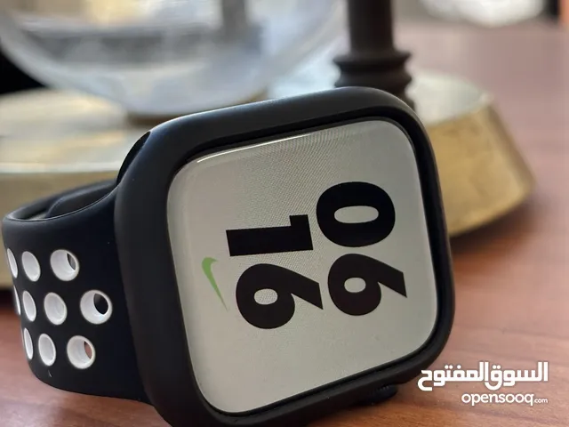 Apple Watch S8