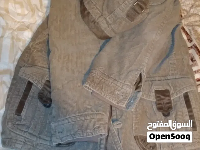 معطف كوردروي مع طاقيه فرو ماركه نخب اول ليس ملبوس  Clride c95