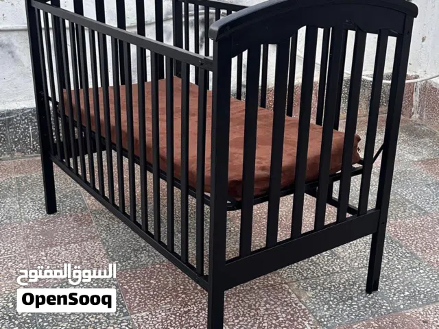سرير بيبي مع فرشة