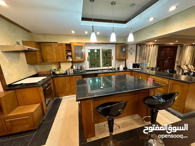 300m2 3 Bedrooms Apartments for Rent in Cairo First Settlement