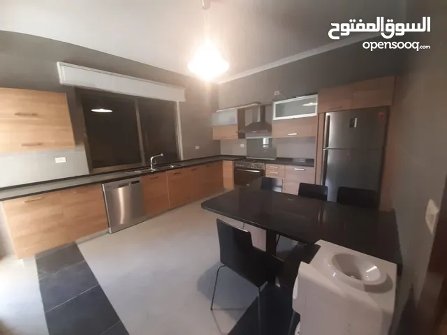 شقة مفروشة في - دير غبار - مساحة 200 متر بفرش جديد مودرن و بناء حديث (6759)