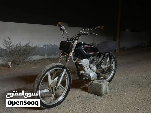2000 اخرى اخرى