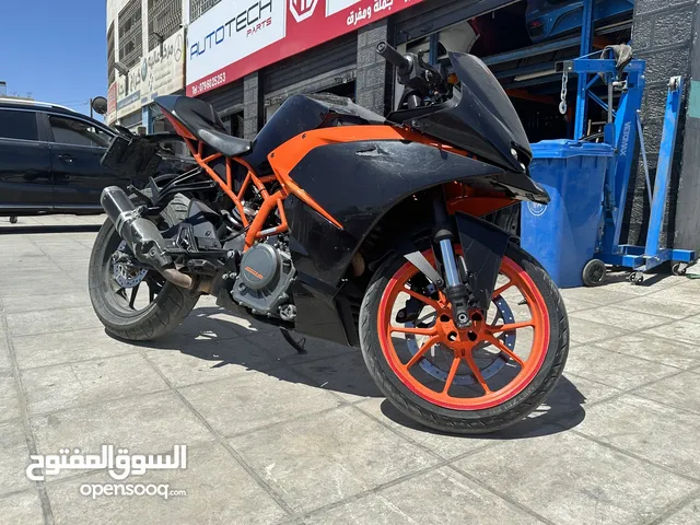 دراجة كي تي ام ار سي KTM RC 2018 دراجة نارية