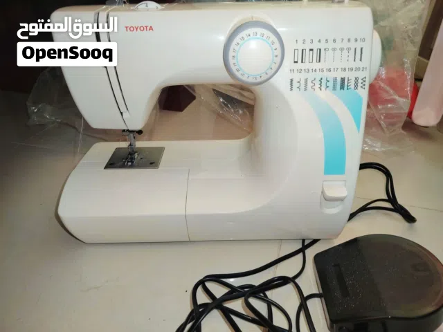 ماكينة خياطة تويوتا استعمال خفيف جدا