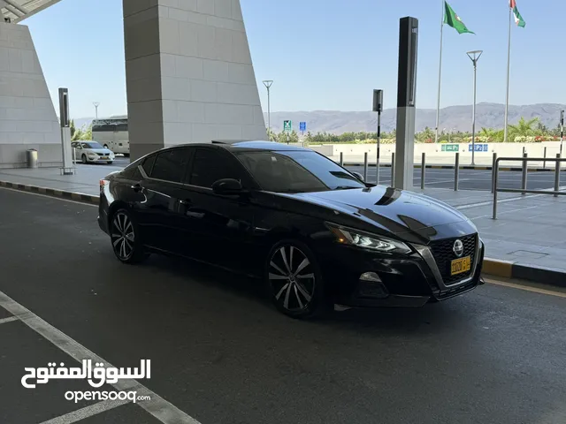 Nissan Altima 2019 in Dhofar