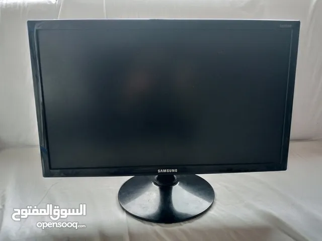 21.5" Samsung monitors for sale  in Zarqa