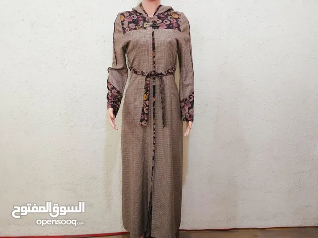 ملكانات نسائية جديدة للبيع