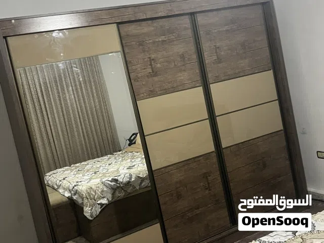 غرفة نوم كاملة مستعملة للبيع