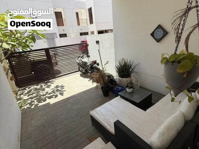 234 m2 More than 6 bedrooms Villa for Sale in Muscat Qurm