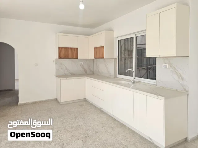 150 m2 3 Bedrooms Apartments for Rent in Ramallah and Al-Bireh Sathi Marhaba