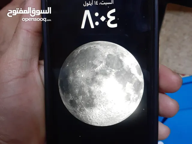 ايفون 11 ذاكرة 128