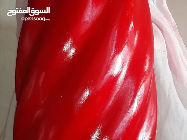 فاز ديكور مضلع من الخشب عالي الجودة ملون أحمر