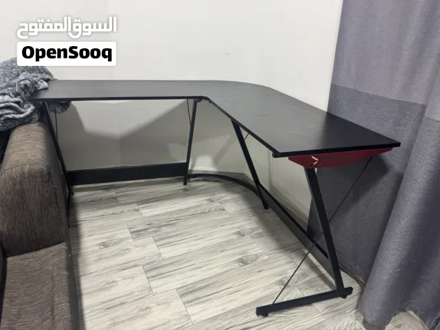 طاولة بي سي