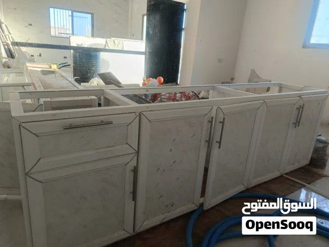 خزائن مطبخ بحاله الجديد