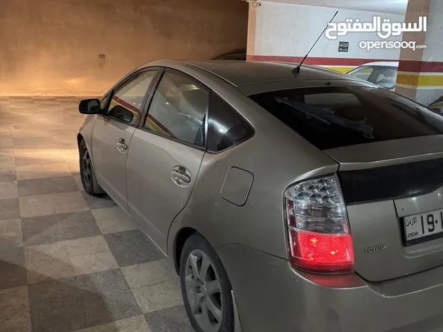 Used Toyota Prius in Amman